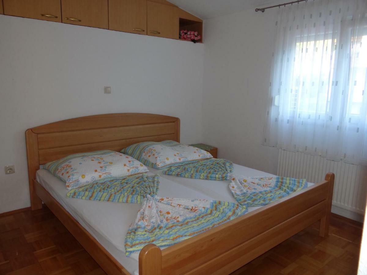 Vila Emilija โตรกีร์ ภายนอก รูปภาพ